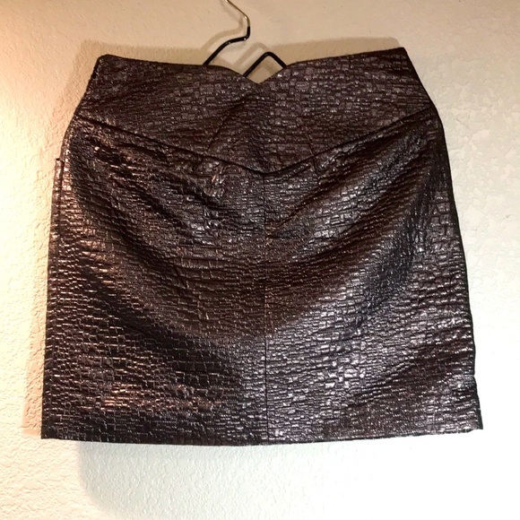 β¨Tibiβ¨ EUC Bronze Brown Metallic Jacquard Mini Skirt Size 4 Small Office Chic - Picture 5 of 14